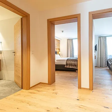 Winklers Gipfelblick Chalet, Inklusive Alpentherme - Ganzjaehrig, Gasteiner Bergbahn - Nur Sommer バート・ホーフガシュタイン